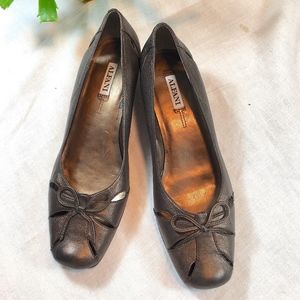 Alfani Low Wedge Bronze Shoe size 7M